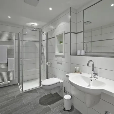 Holiday home Op De Geest 10 *